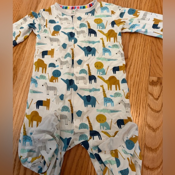 6-9 months bamboo magnetic me jungle blues gender neutral baby footie modal - Picture 4 of 5